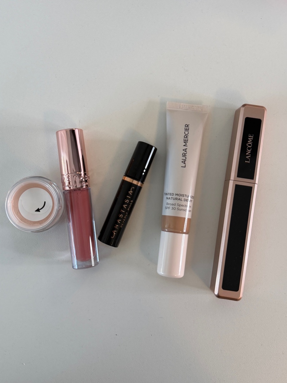 Makeup bundle - Picture 3 of 4